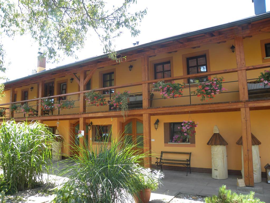 Farma Wenet Villa Broumov Buitenkant foto